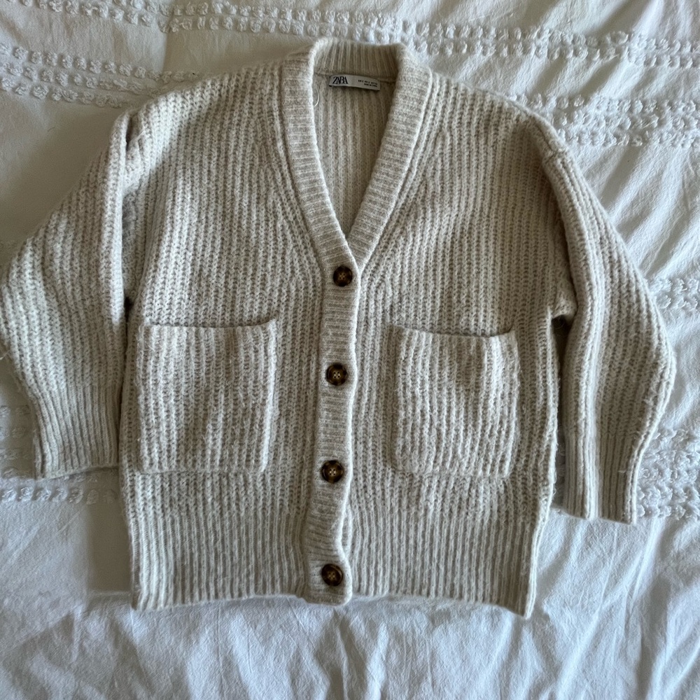 Zara Cardigan